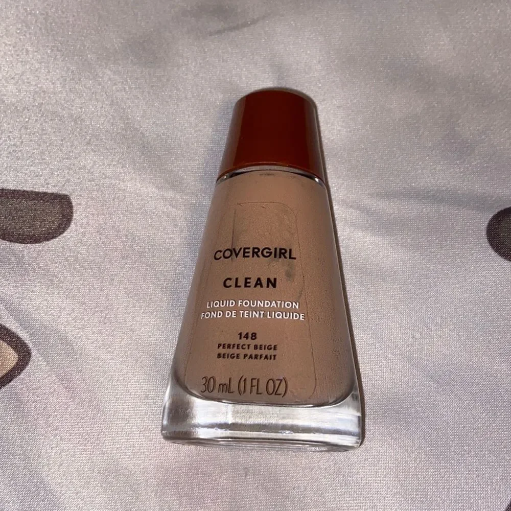 Covergiri Clean Liquid Foundation New 148 Makeup